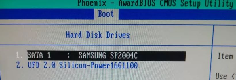 приоритет загрузки жесткий диск UEFI